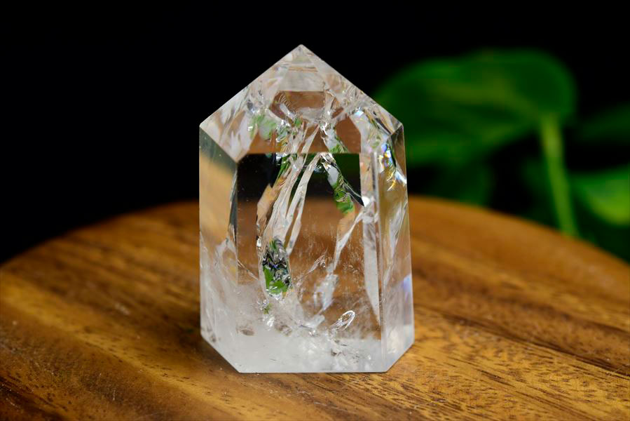 楽天市場】レインボー 水晶 ポイント 六角柱 約62.8g ◇極上虹入り