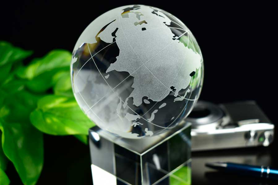 楽天市場】クリスタル 地球儀 丸玉 【約100mm珠】【台座付】クリスタル