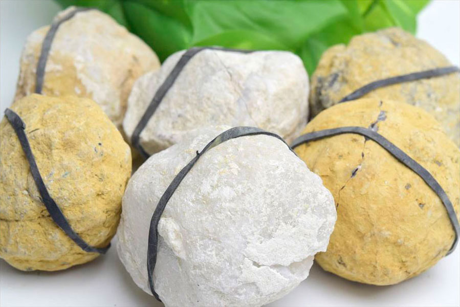 楽天市場】水晶 カルサイト ジオード 晶洞 原石 モロッコ・スマラ産