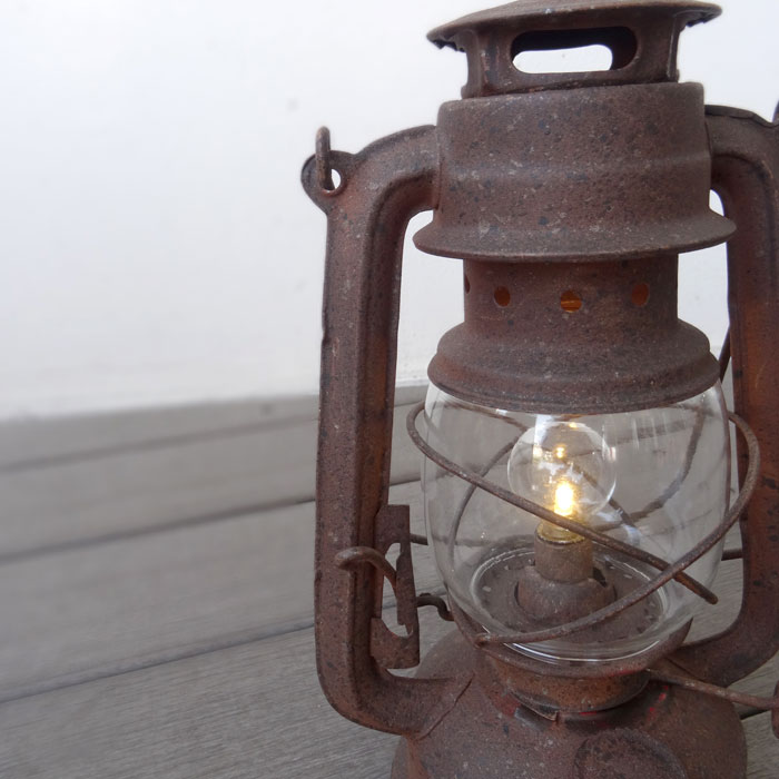 楽天市場】ランタン 灯り 電池式 アンティーク風 ヴィンテージ風