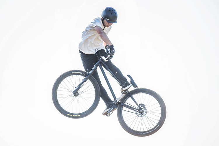 最近の40代MTBダートジャンパーTUBAGRA藤本さん | TUBAGRA ツバグラ