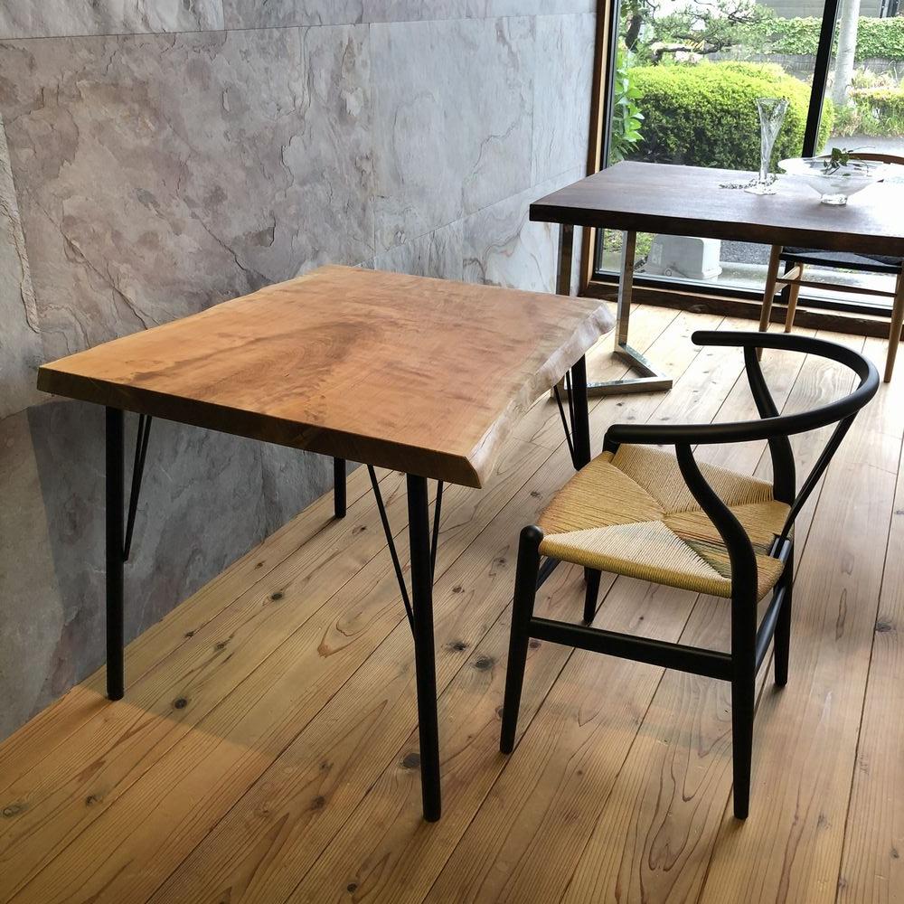 ブラックチェリー一枚板テーブル | 無垢一枚板「栃」テーブル【上杉