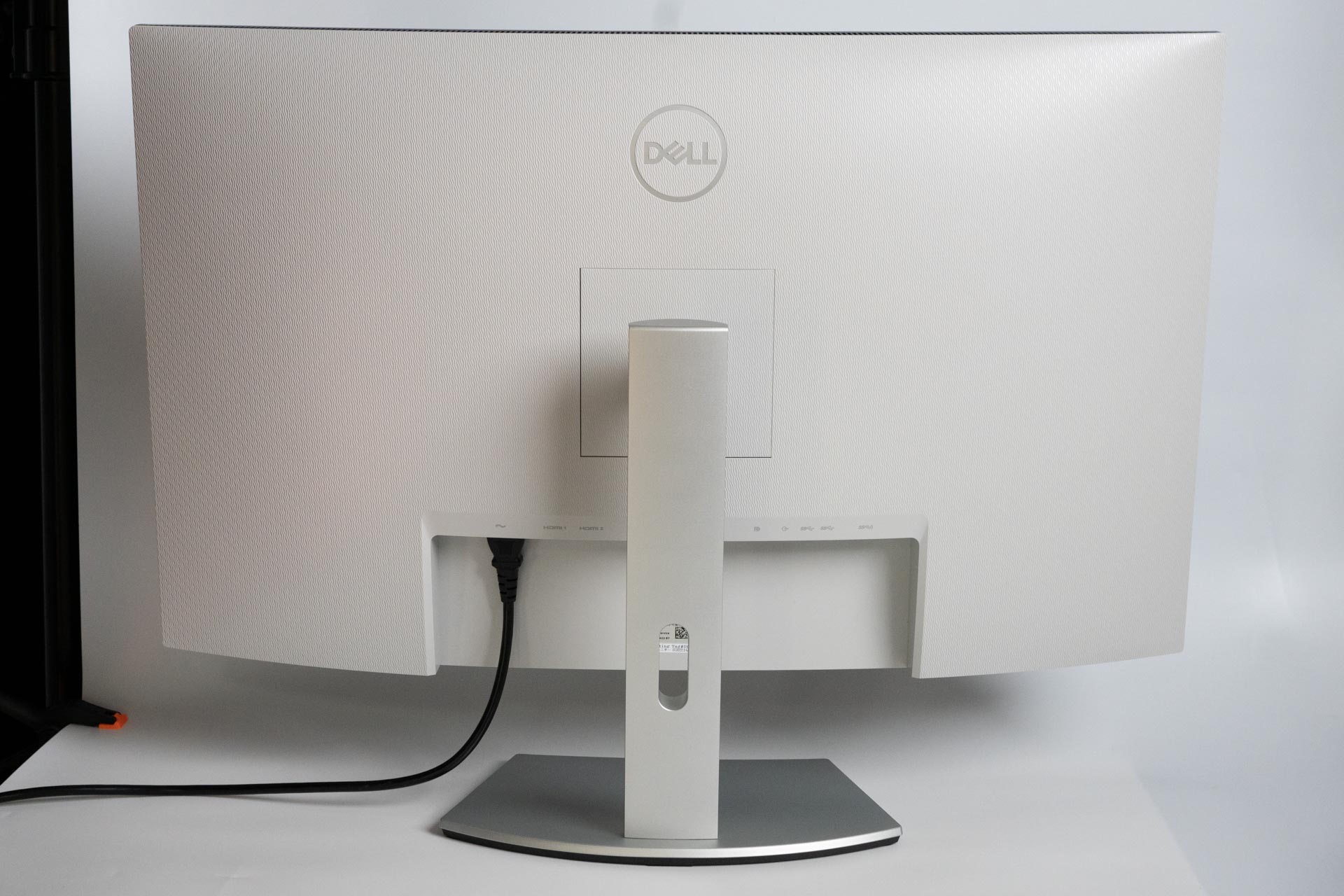 DELL S3221QS レビュー 31.5型の4Kモニター | うっしーならいふ