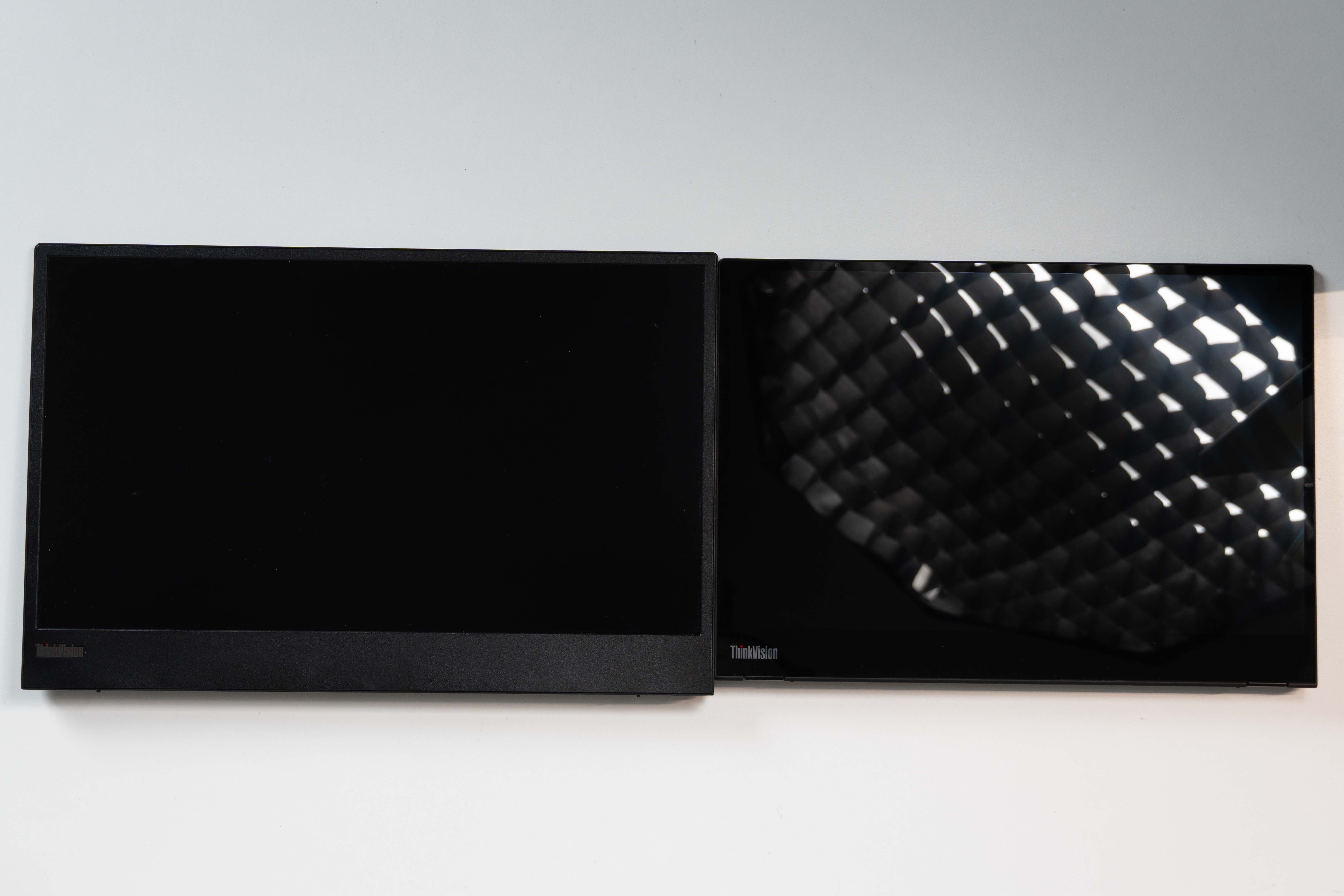 ThinkVision M15(15.6型モバイル/1920×1080/IPS/USB-C)レビュー