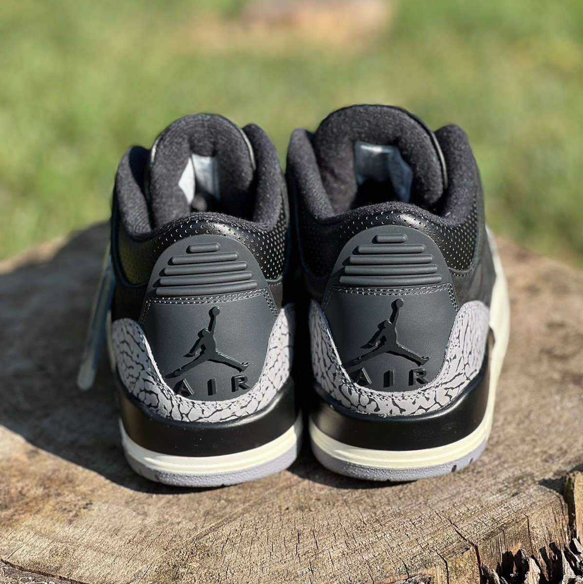 Nike Wmns Air Jordan 3 Retro “Off Noir”が国内12月7日に発売［CK9646