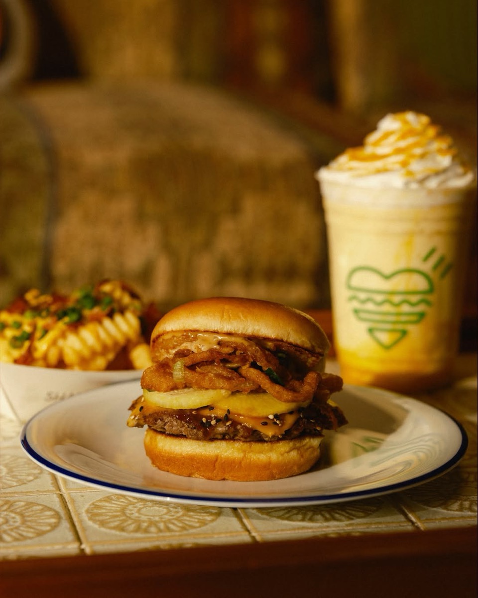 HUMAN MADE x SHAKE SHACK コラボコレクションが国内7月19日より発売