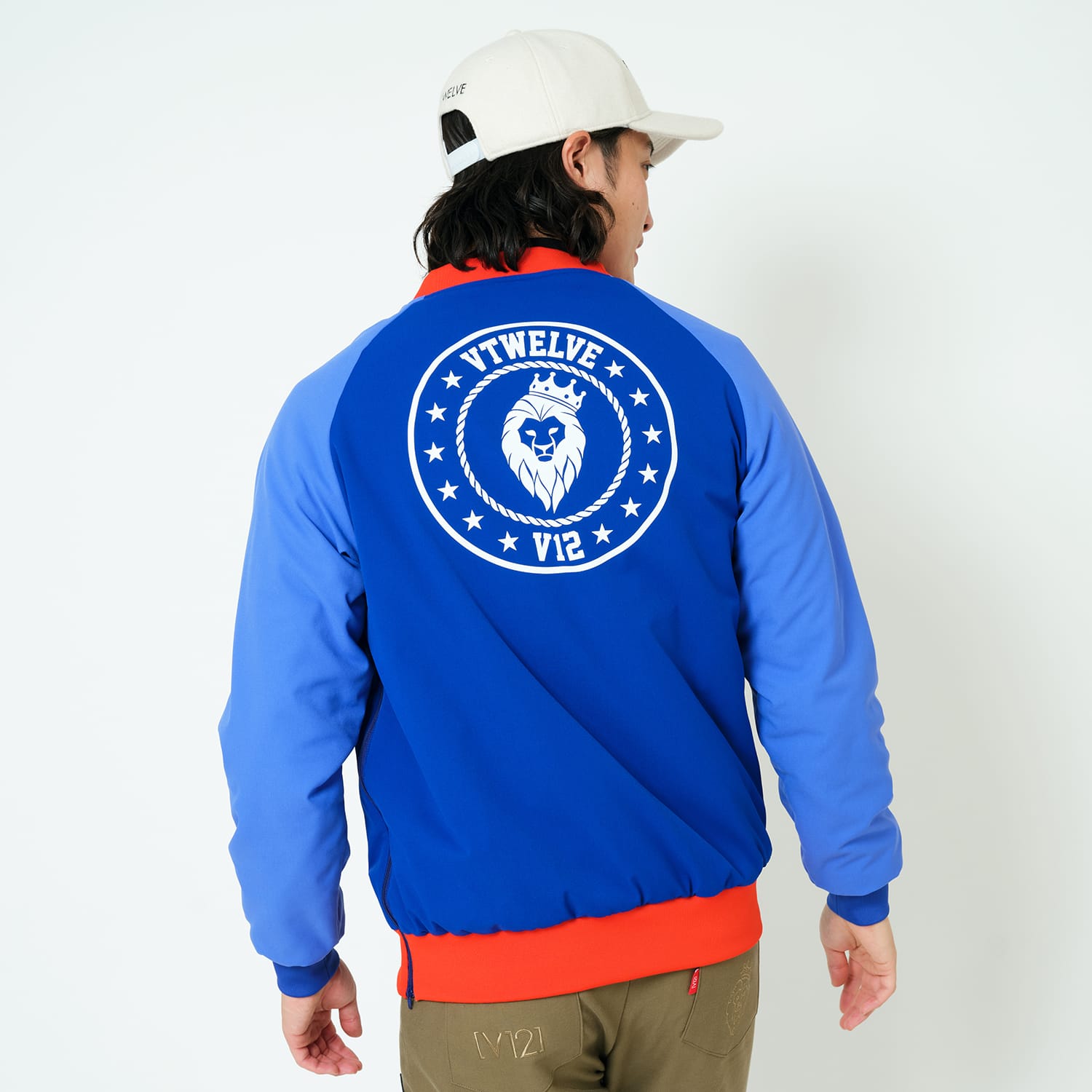 4_1_3302_1500x.jpg?v=1734485557