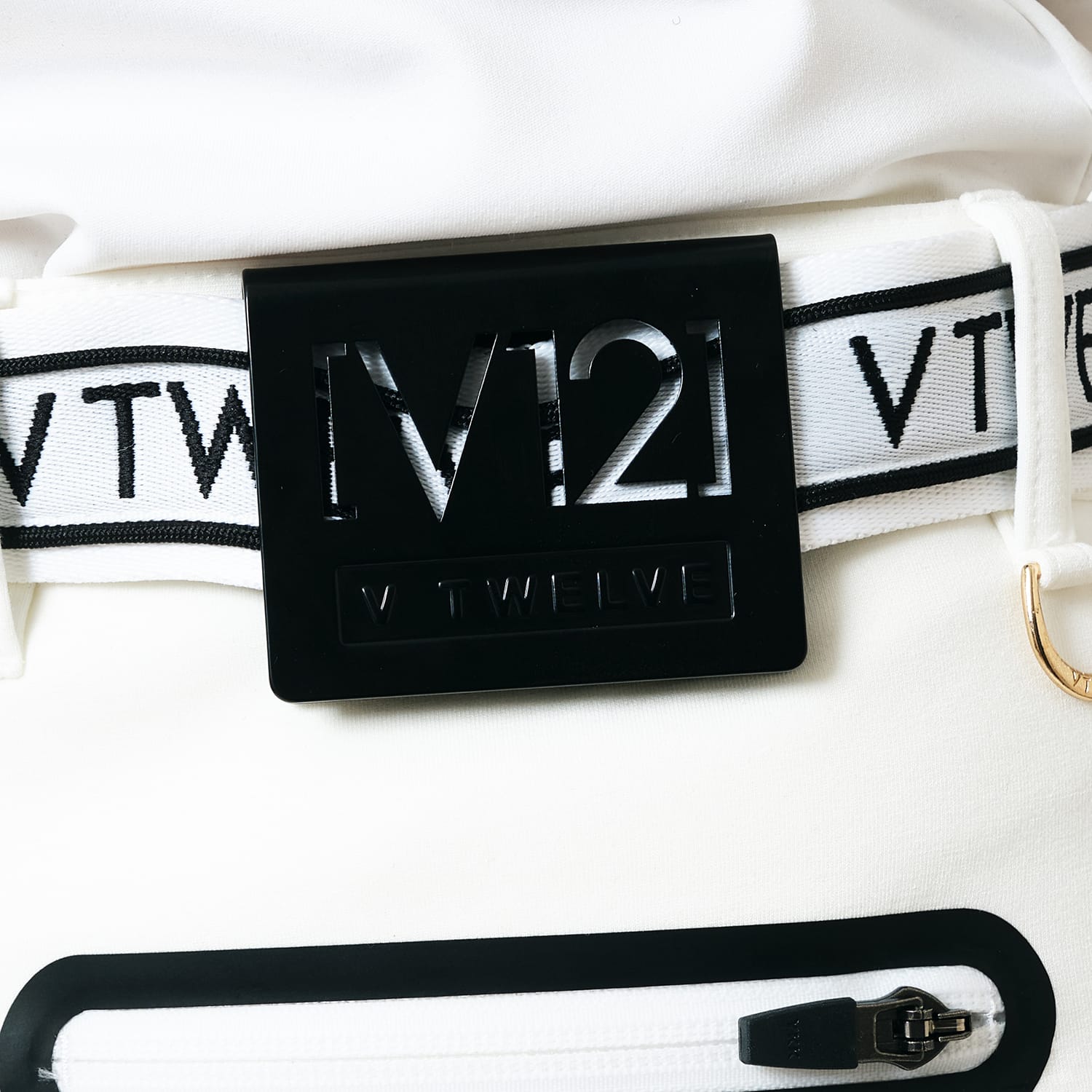 V12] ゴルフ 距離計クリップ VT MAG | 【公式通販】