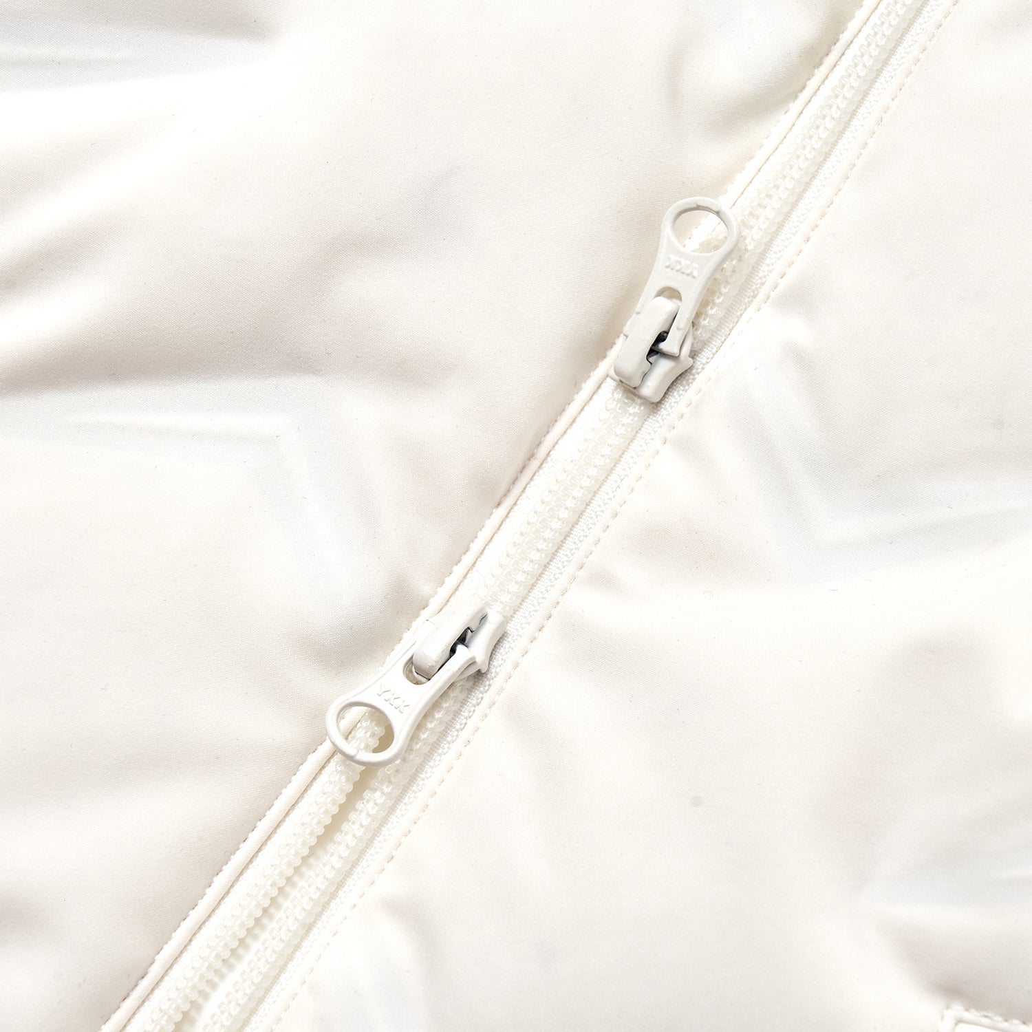 V12 ゴルフ メンズ ダウンジャケット LX SIDE TAPE DOWN JKT | 【公式