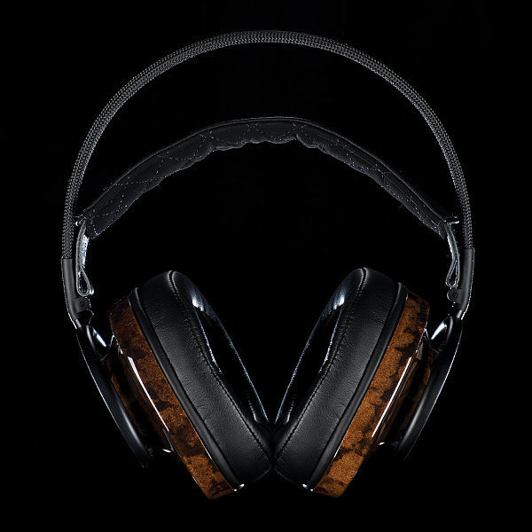 AudioQuestのヘッドフォン、NightHawkレビュー: Music TO GO!