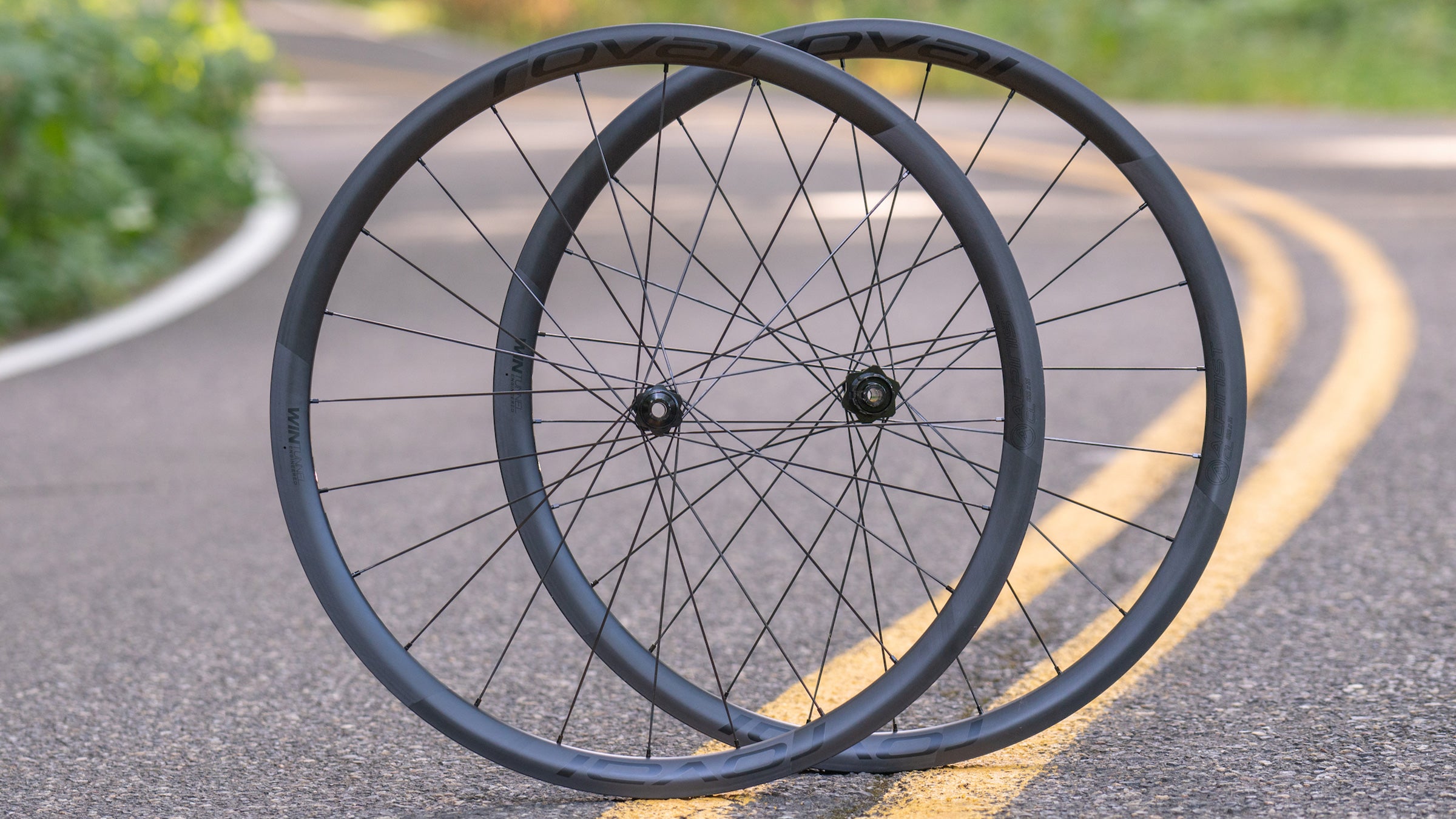 Roval Alpinist CL offers top-tech at lower price point