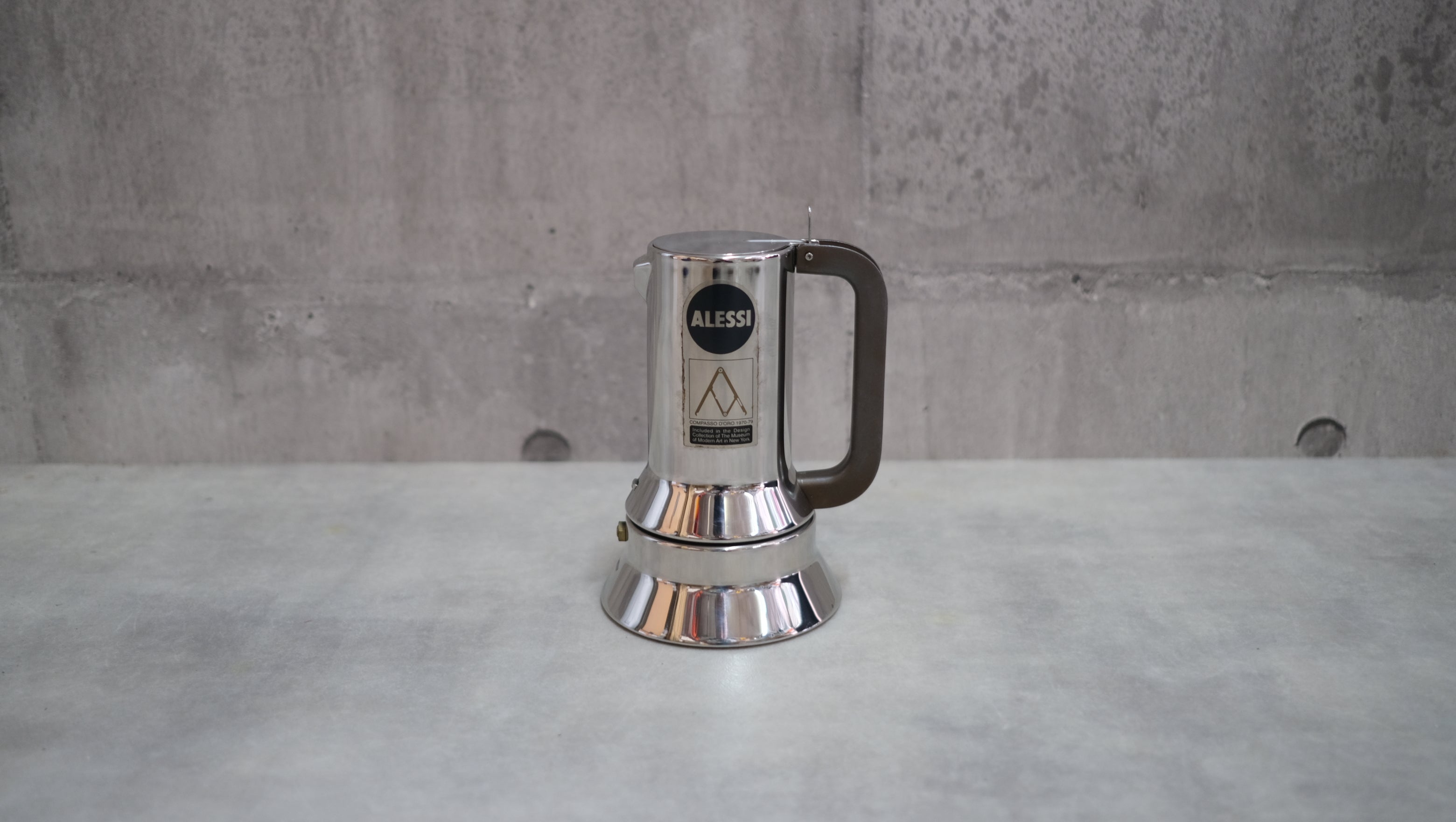 D4DE000F-FE8E-4B0D-BB74-