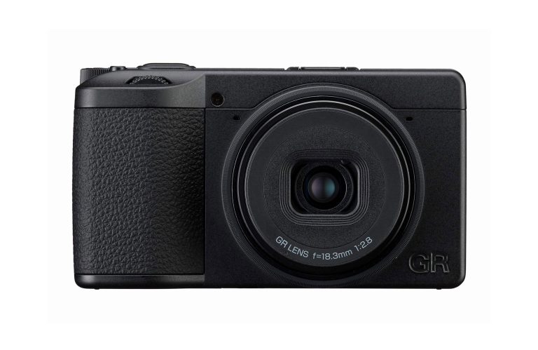 リコー、モノクローム専用ハイエンドコンパクトデジタルカメラ「RICOH