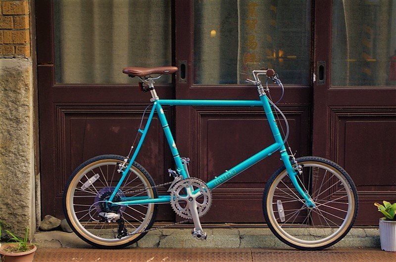 ブルーノ MINIVELO 20 ROAD をフラットバーに | VelostyleTICKET