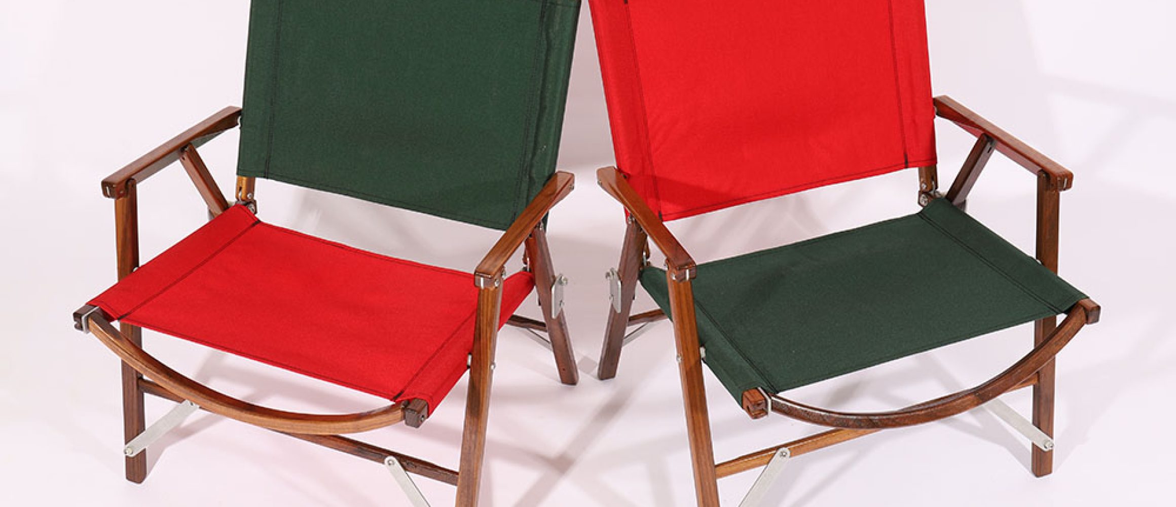 ウォールナット仕様のカーミットチェアに、限定マルチカラー登場で争奪