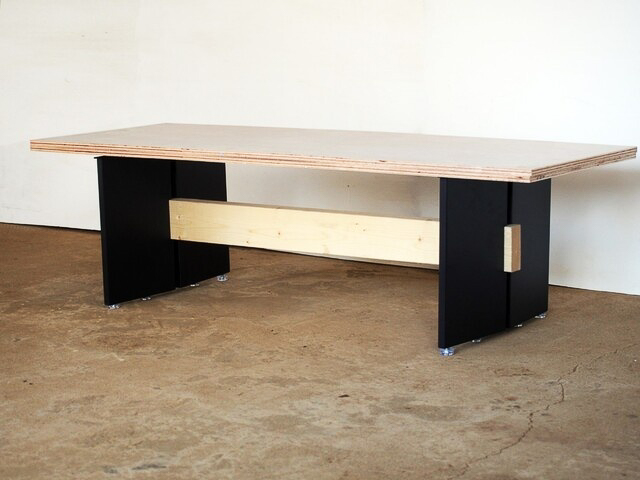 人気のおしゃれD.I.Y.パーツ「noashi」から、ダイニングテーブルの脚が