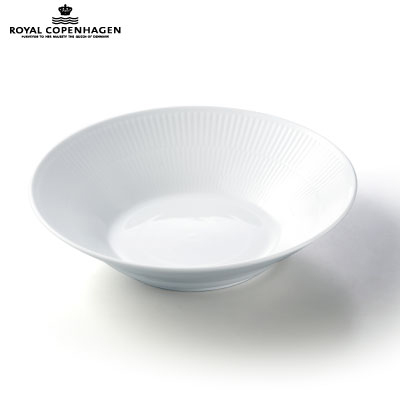 ロイヤル コペンハーゲン＞ホワイトフルーテッド ディーププレート