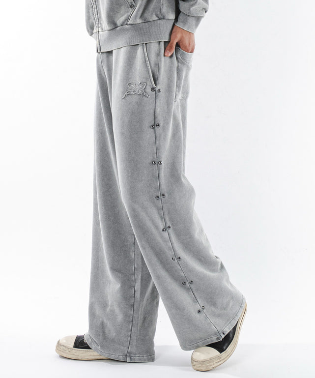 ブリーチスタッズロゴスウェットパンツ｜WEGO（ウィゴー） – WEGO