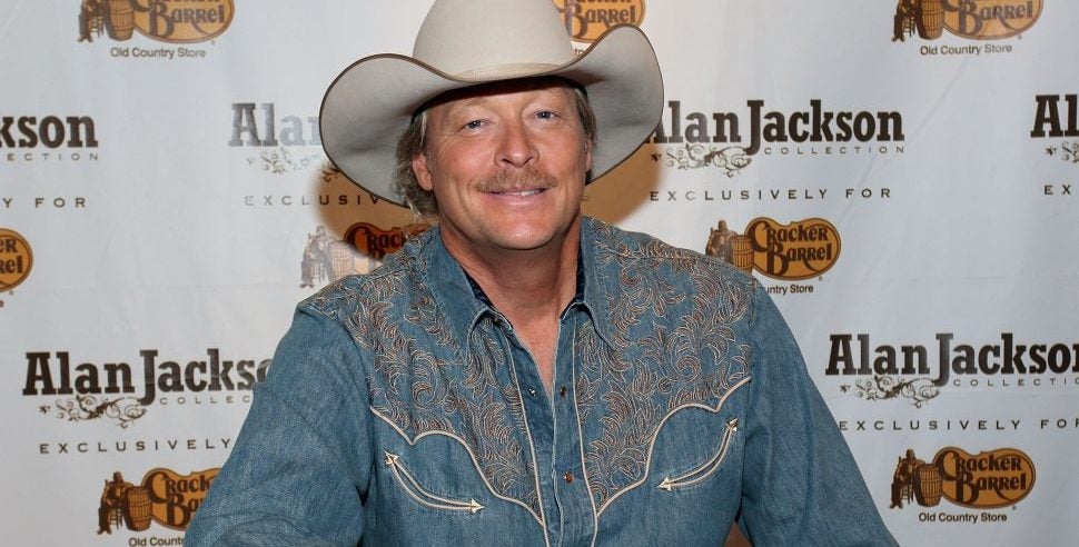 GALLERY: Alan Jackson A Country Gentleman - WKML 95.7