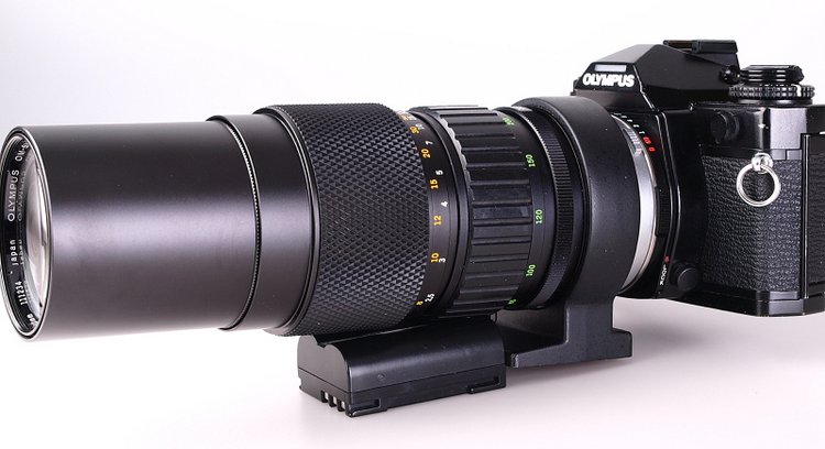 Olympus OM-System Zuiko MC Auto-Zoom 85-250mm F5. lens. - Wide Angle