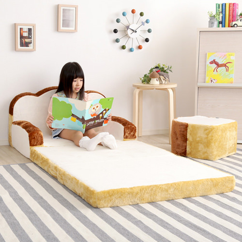 ふわふわ 本物そっくりの見た目 低反発かわいい食パンソファベッドの