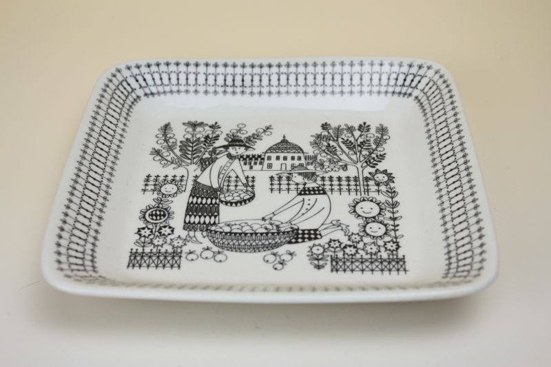 ARABIAアラビア Emiliaエミリア プレート- 北欧雑貨と北欧食器の通販