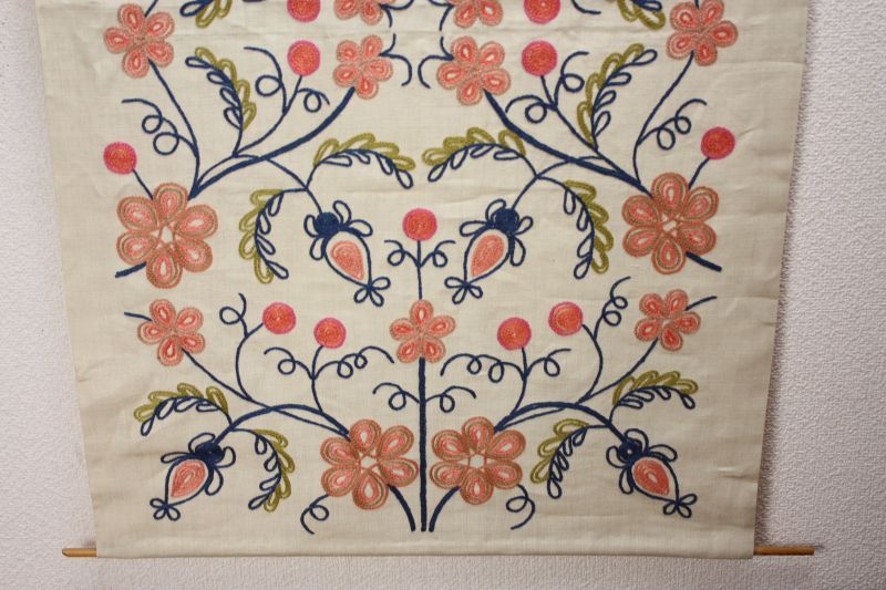 北欧刺繍 タペストリー/フラワー 北欧雑貨と北欧手工芸coco varie