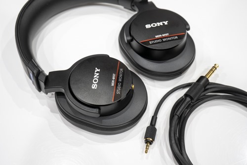 海外発表→即日日本発表あると思ったけどないし