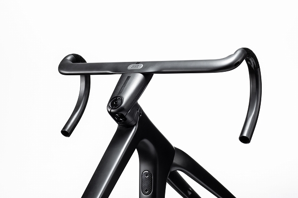 Hollowgram SAVE SystemBarにライトを取り付ける方法 | キャノンデール横浜