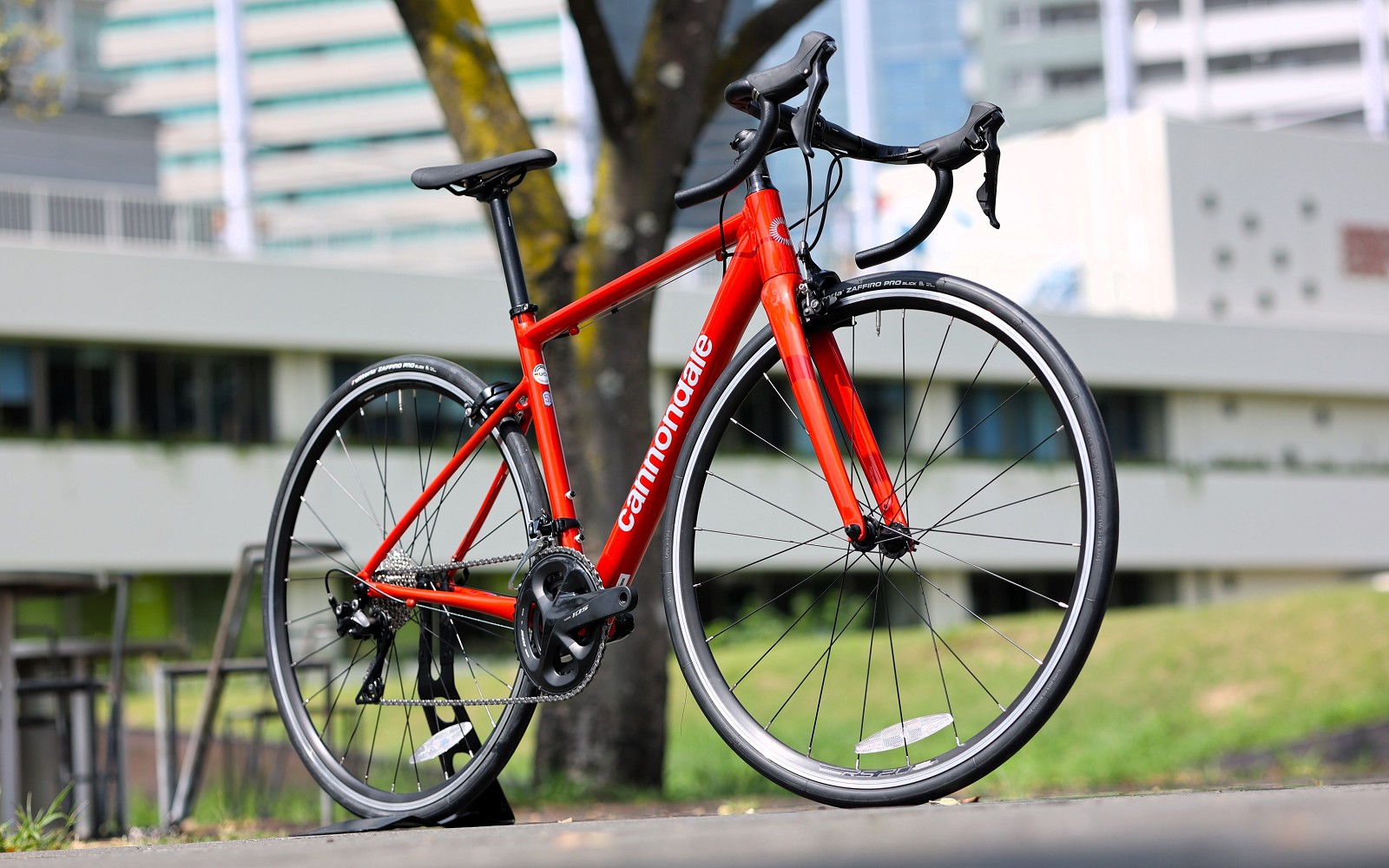エントリーグレードの星、CAAD OPTIMO 1 | キャノンデール横浜