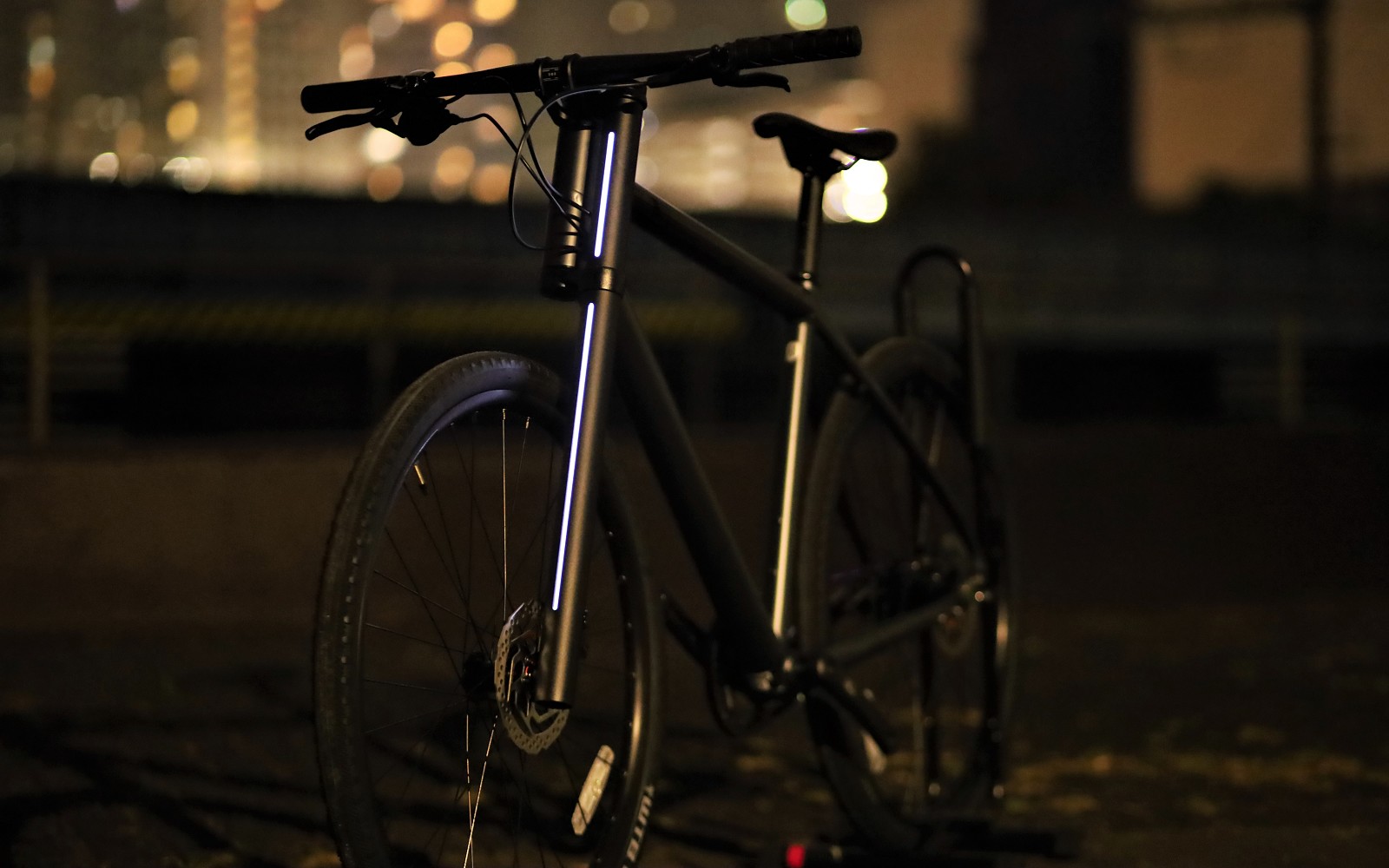 唯一無二のアーバンバイク -BadBoy1- | キャノンデール横浜