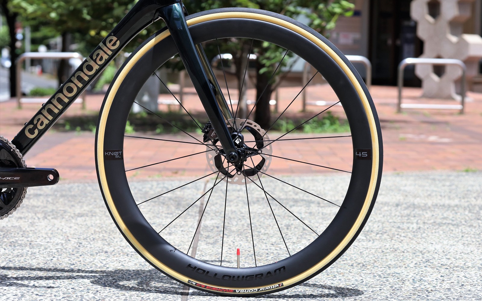 Supersix EVO Hi-Mod Disc Dura-Ace Di2 | キャノンデール横浜