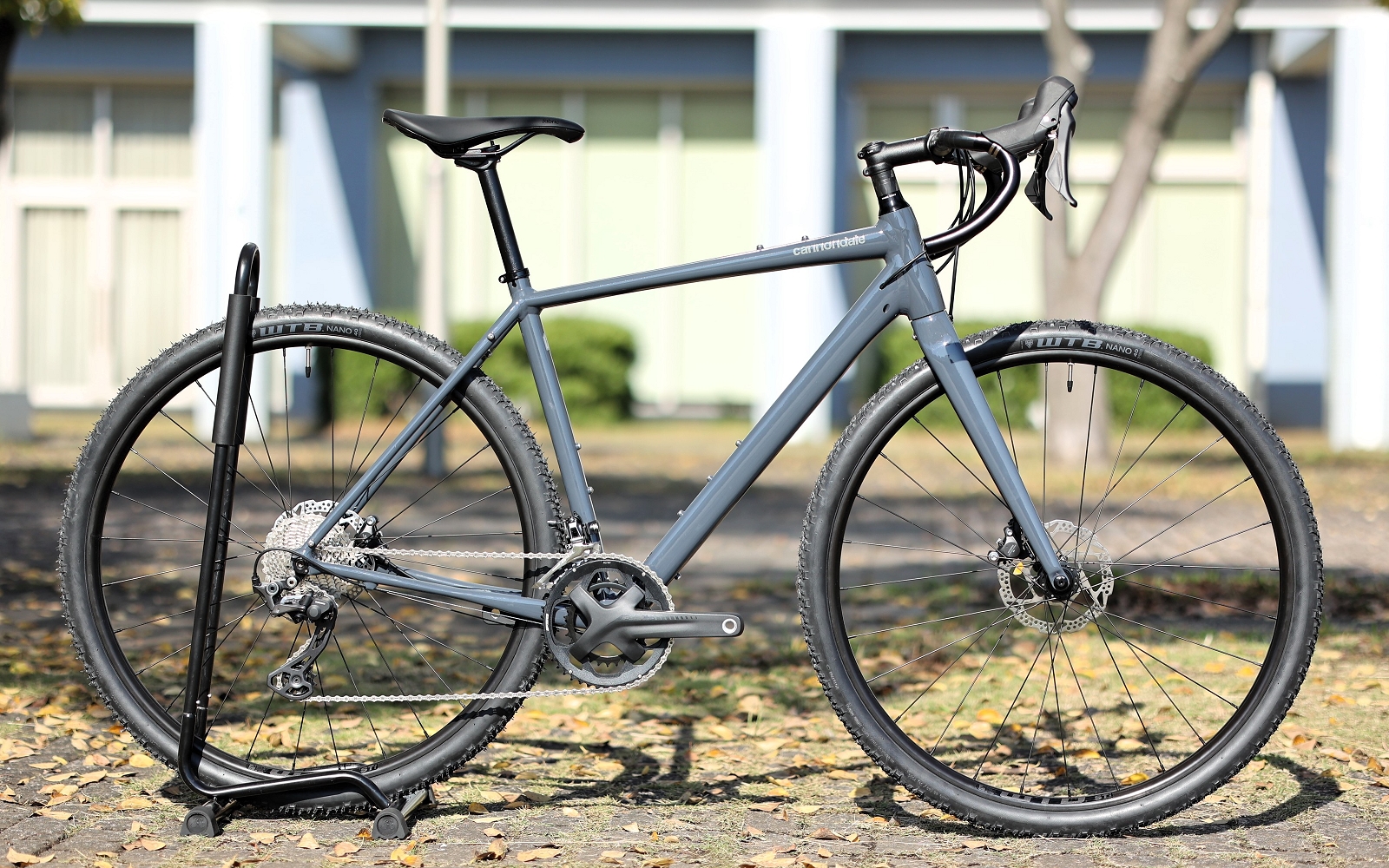 お買い得車体のご紹介 Topstone 1 スレートグレー | キャノンデール横浜