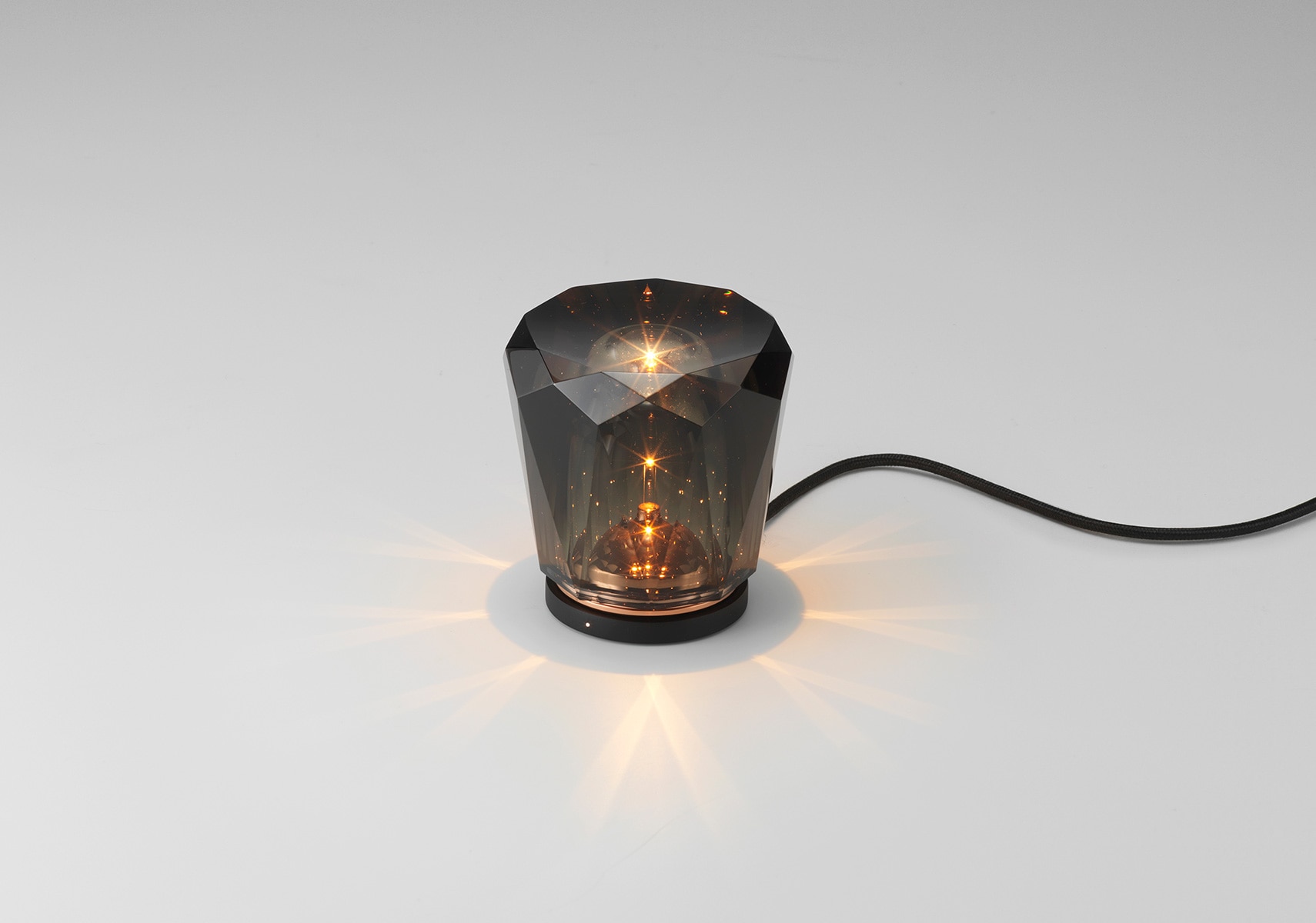 Ambientec - Xtal クリスタル コードレスランプ Acrux | カッシーナ