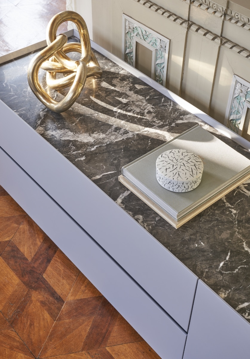 373 GHOST BOX（ゴーストボックス キャビネット） Cassina