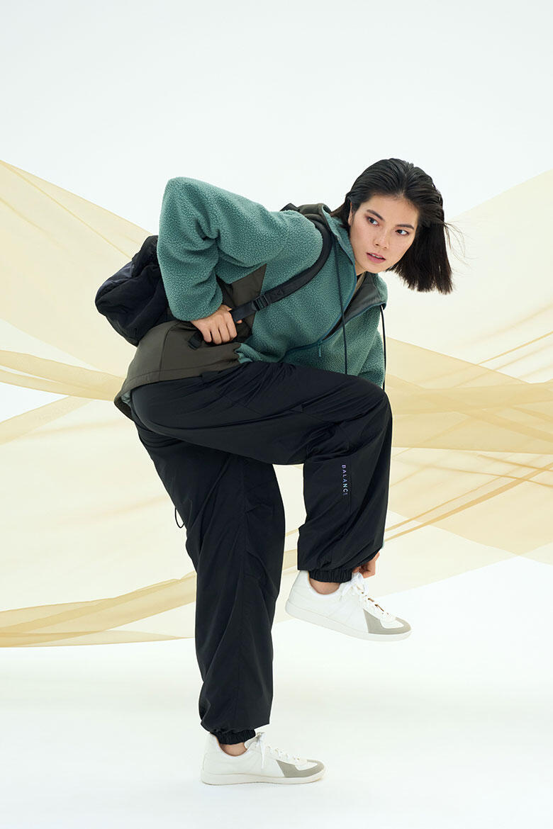 11/8（土）店舗先行発売！ ダウン＆ボアなど注目のレディースアウター