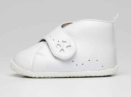赤ちゃん靴ファーストシューズ革靴白│国産ベビー靴チョーチチョーチ