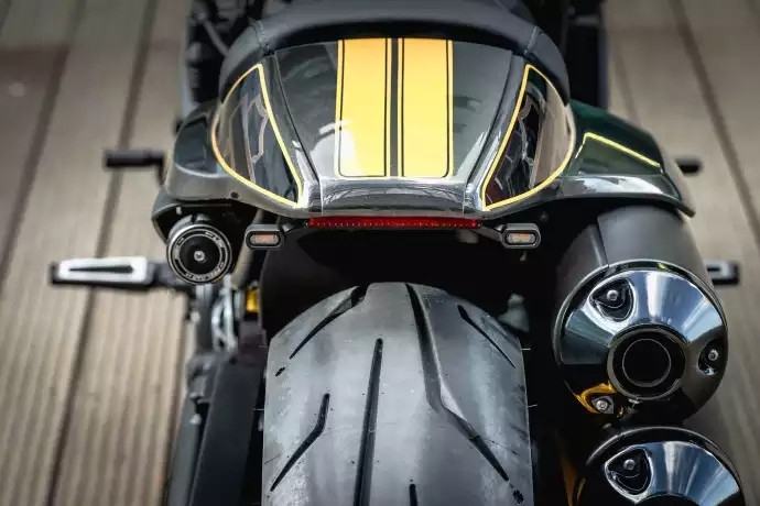 ノブリアショック - THUNDERBIKE | アンバーピース