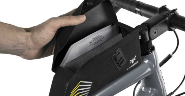 APIDURA レーシングシリーズ トップチューブバッグ ボルトオン – CS