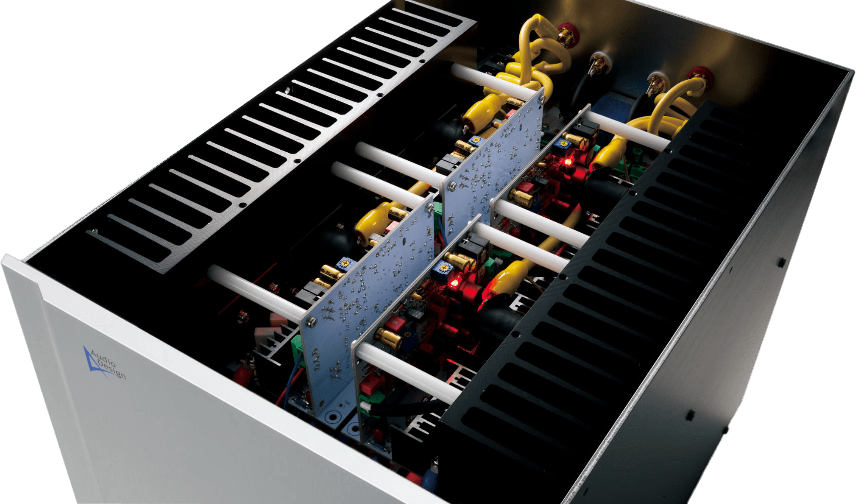 ステレオプリアンプ・パワーアンプ・セレクターの オーディオデザイン