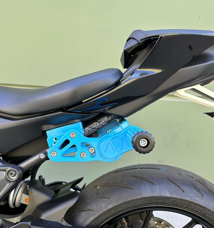 ZX-6R (05-08) 好きなポジションに設定できるアルミサブケージ｜AxxL