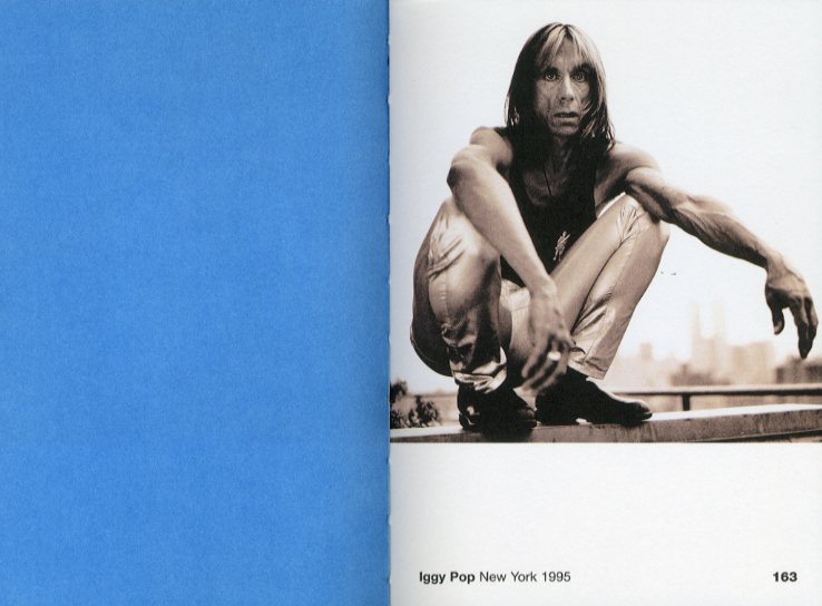 ANTON CORBIJN Everybody Hurts / 写真：アントン・コービン | 小宮山