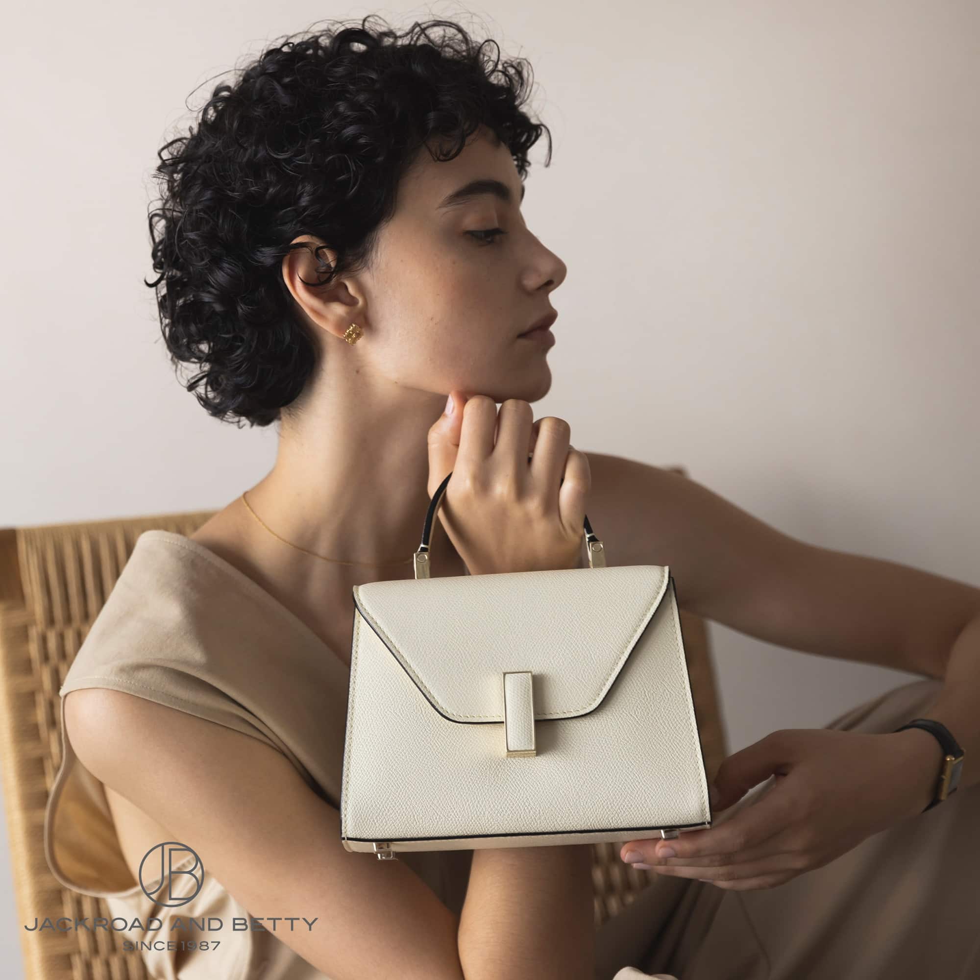 マイクロ イジィデ ホワイト 白[WBES0022028LOC99WW] Iside Crossbody