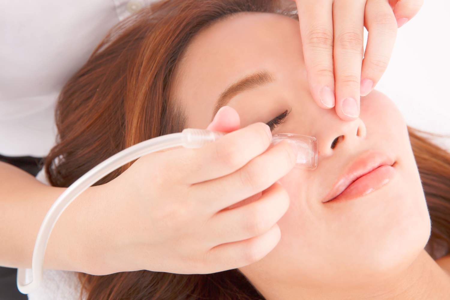 超音波毛穴洗浄と角栓小鼻吸引の違いって何？ - 近鉄生駒店