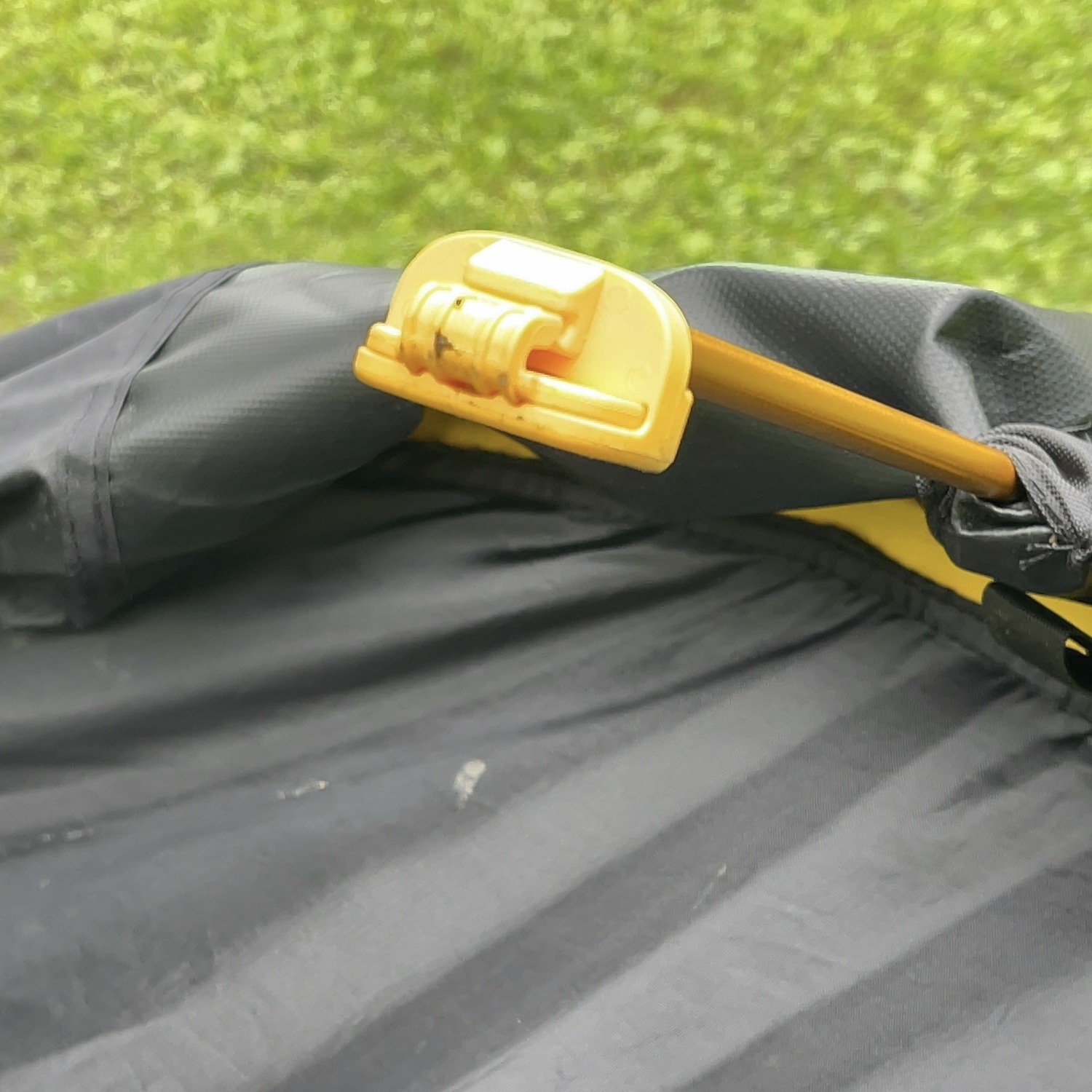 注目のカーテント「CARSULE（カースル）」レビュー！その魅力と苦戦