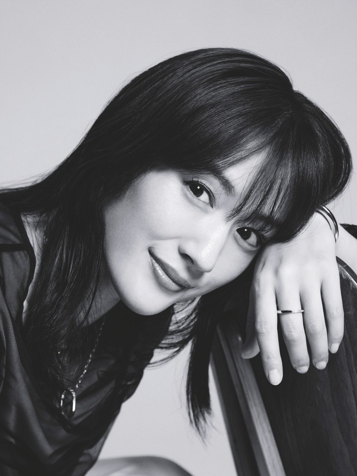 綾瀬はるかさん『美的GRAND秋号』表紙スペシャルインタビュー｜美的