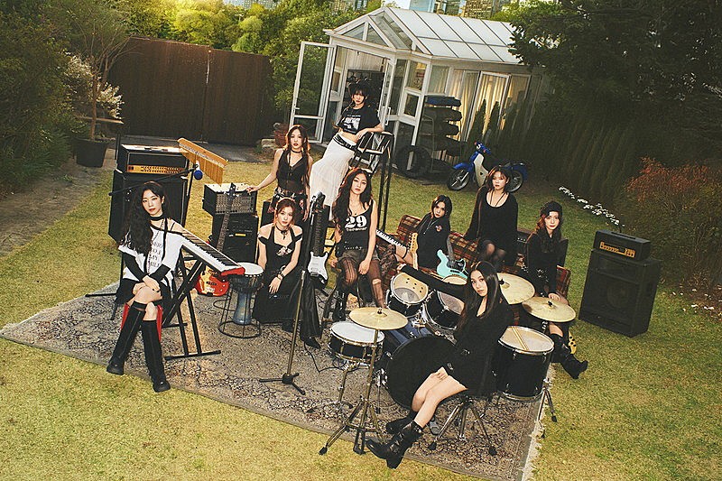 ビルボード】TWICE『ENEMY』CDセールス／DLの2冠で総合アルバム首位に