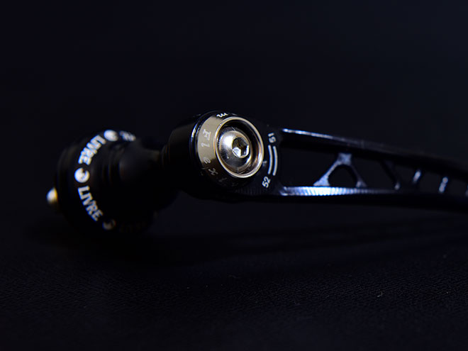 Macro | BLACKLION(ブラックライオン)公式サイト | エギング、ティッ