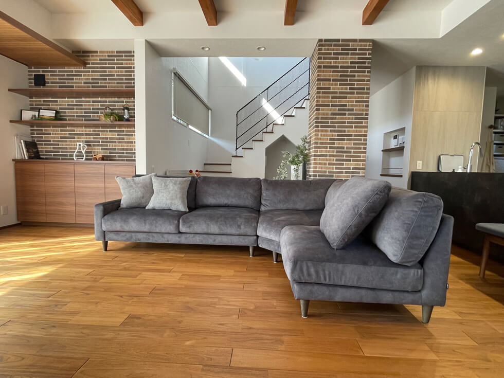 こうしたかった」をそのまま形に。「LEON」のスペシャルオーダーソファ