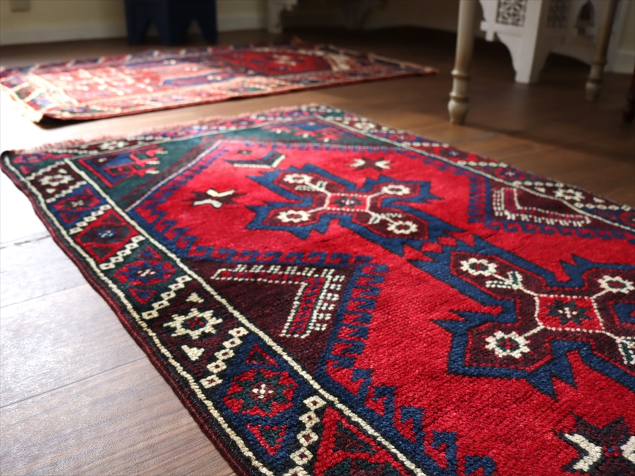 トルコ絨毯 ヴィンテージラグ 133×70cm ドゥシュメアルトゥ / ガラタ